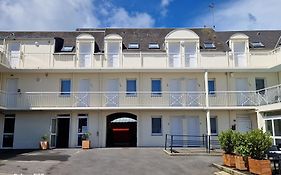 Hotel Eisenhower