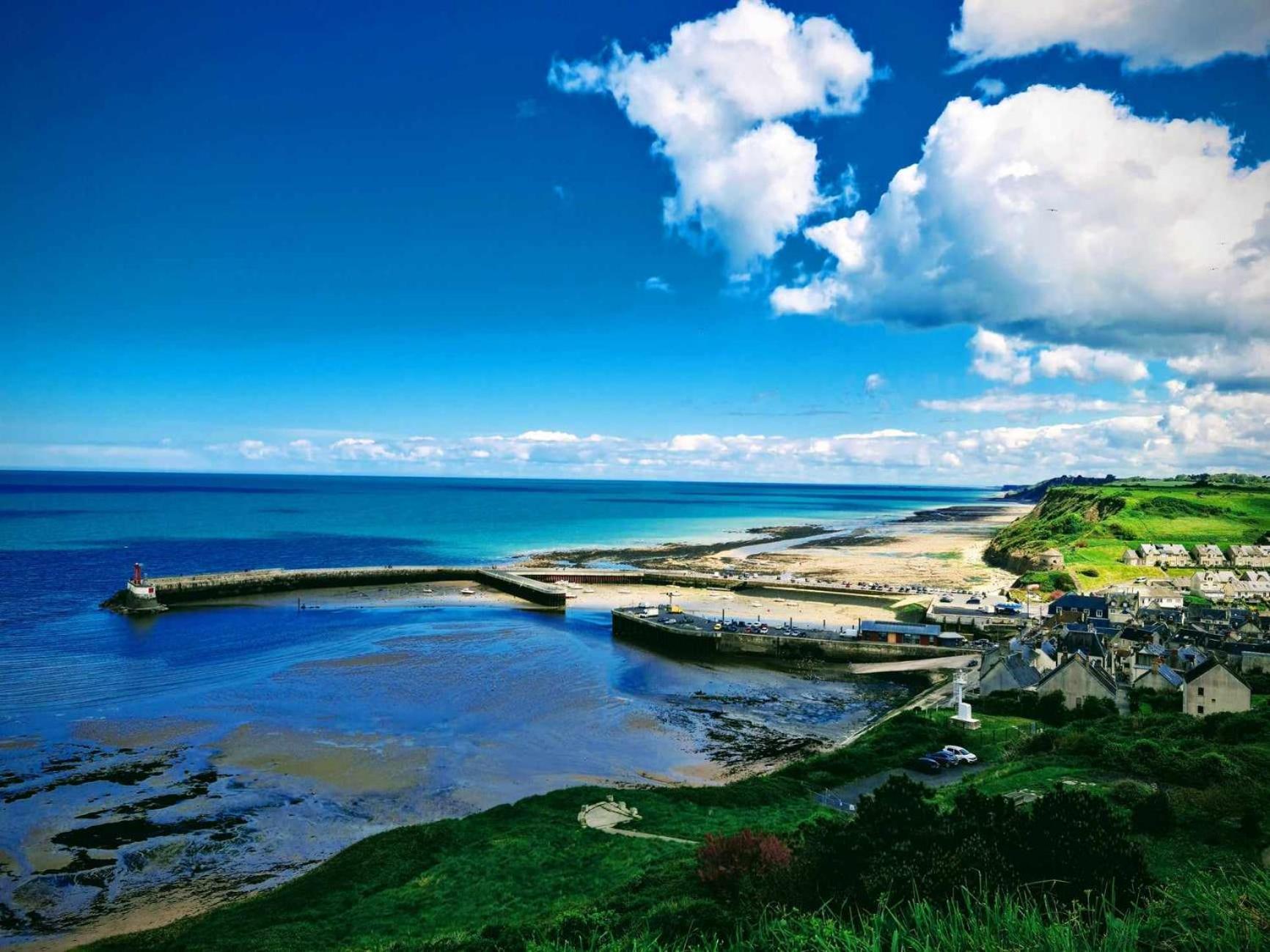 Hotel Eisenhower Port-en-Bessin-Huppain Exterior photo